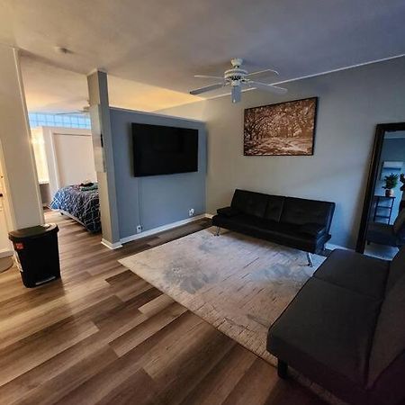 Blue Shark *W7* @ Montrose 1Br Private King Loft Apartamento Houston Exterior foto