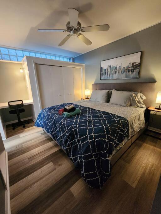 Blue Shark *W7* @ Montrose 1Br Private King Loft Apartamento Houston Exterior foto