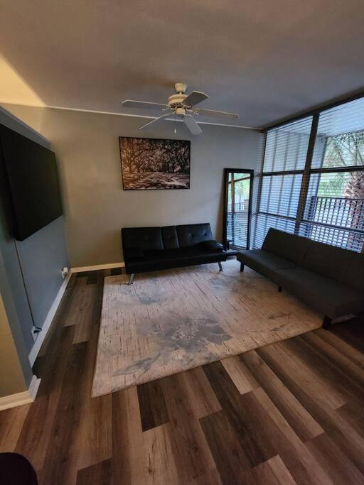 Blue Shark *W7* @ Montrose 1Br Private King Loft Apartamento Houston Exterior foto